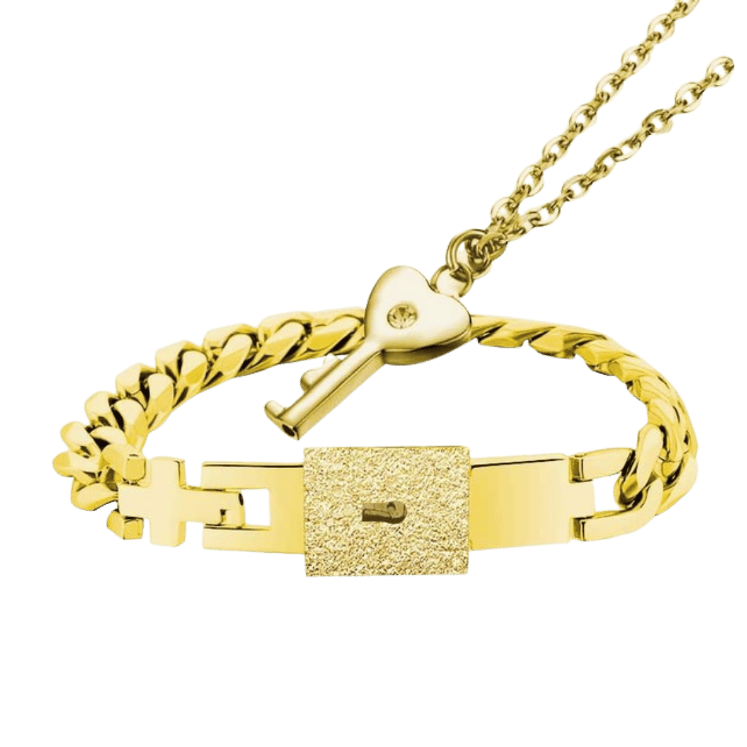 Esclava Candado con Placa – Dorada — joya personalizable con grabado láser | Kinti Joyería