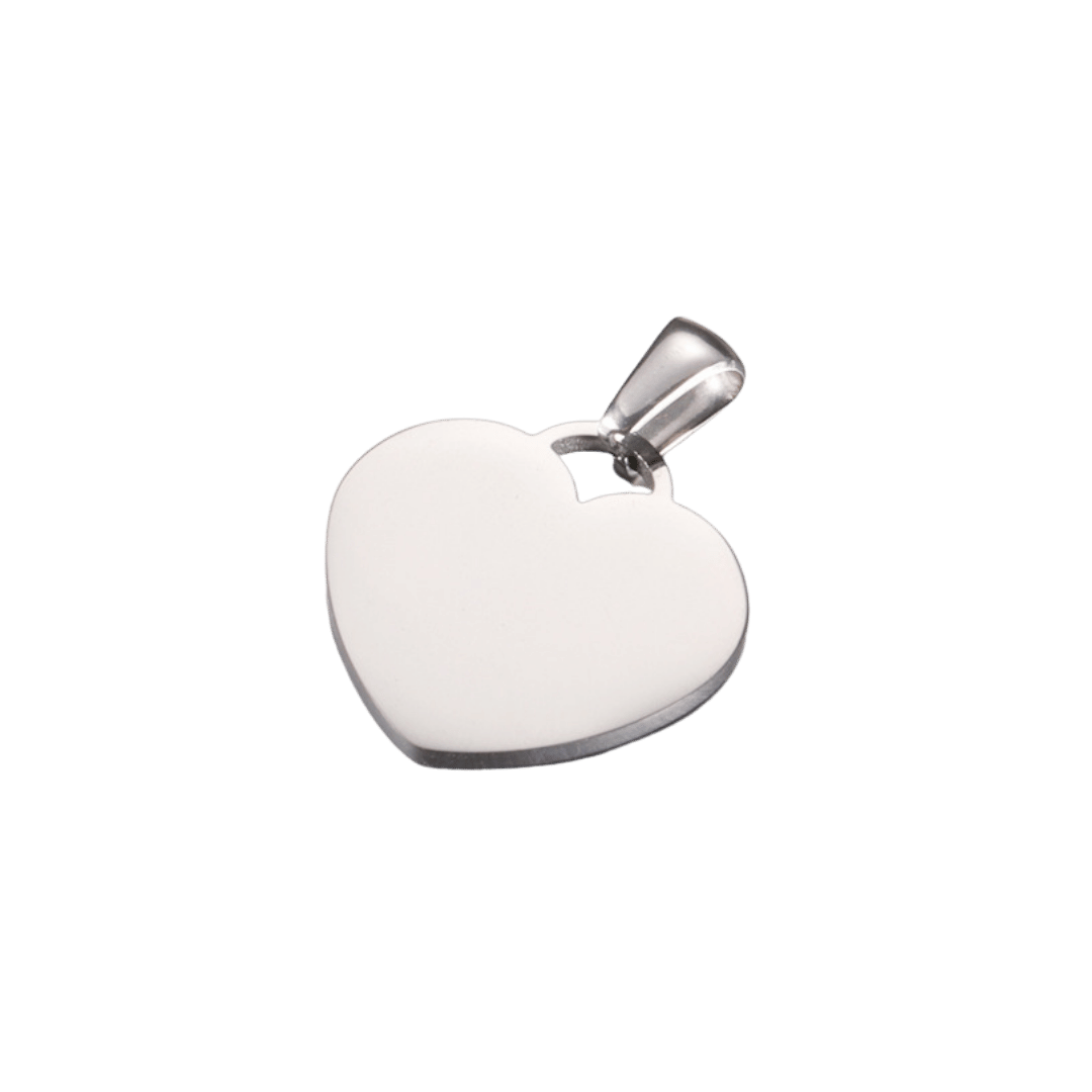 Dije Corazón – Plateado — joya personalizable con grabado láser | Kinti Joyería