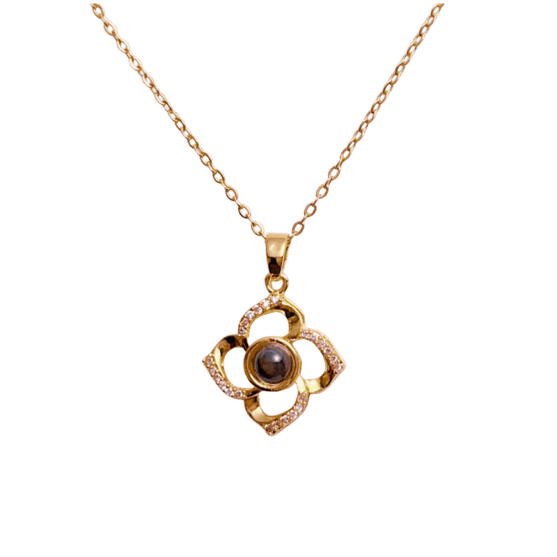 Collar Proyección Corazón Doble – Dorado — joya personalizable con grabado láser | Kinti Joyería